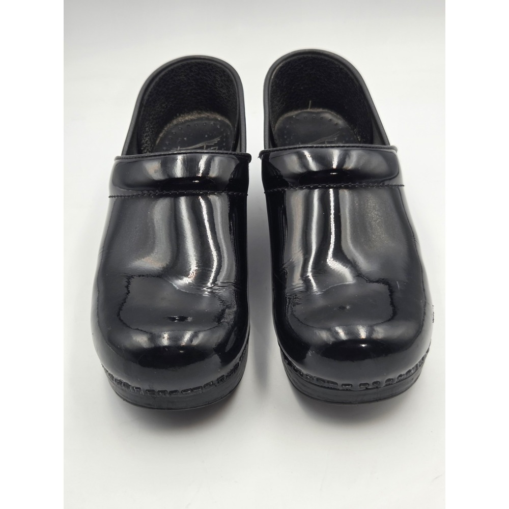 Dansko Professional Patent Leather Black Clogs Womens 38 US 7.5-8 Career Nursing